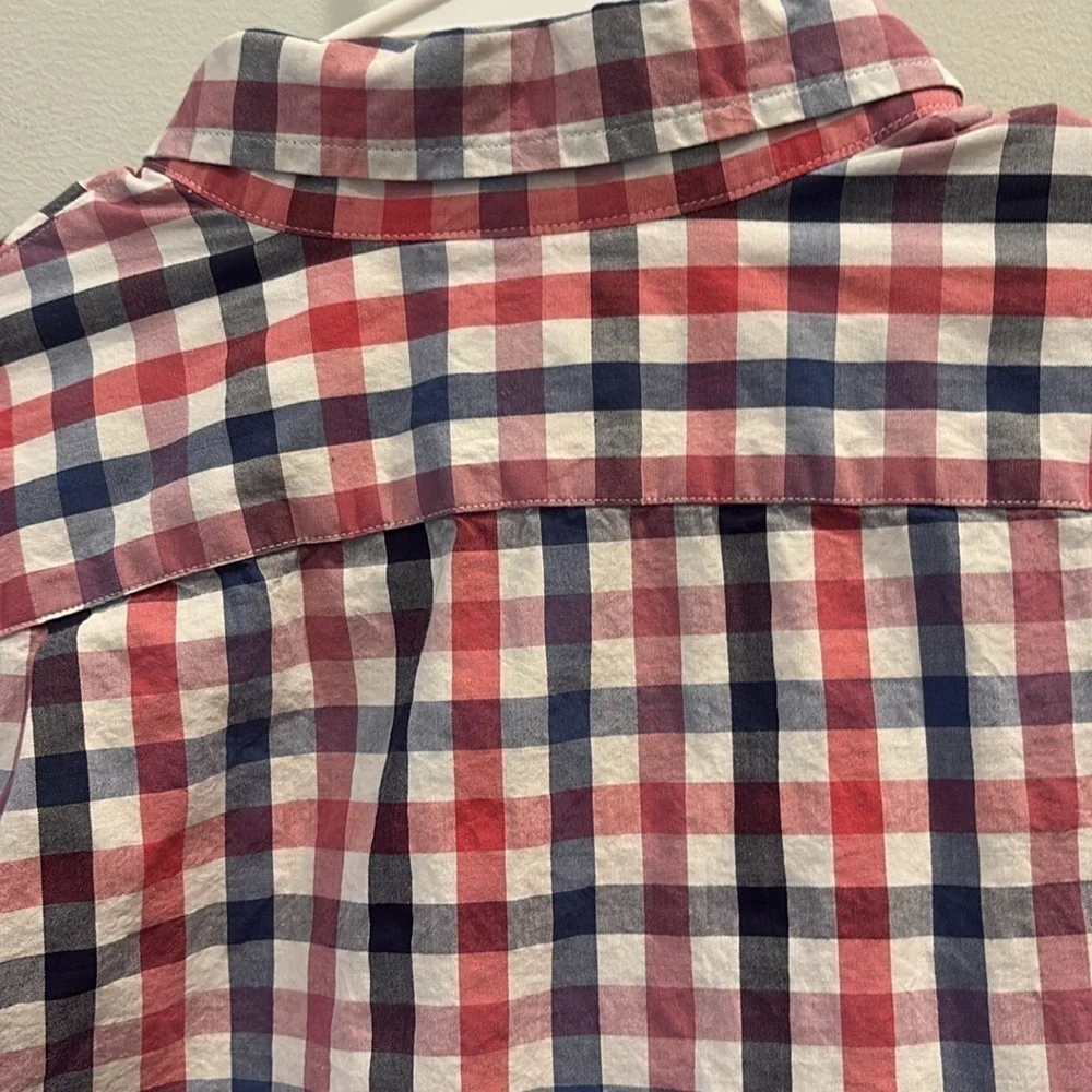 J.Crew men’s plaid collared button down shirt. Size small slim fit. Flex washed
